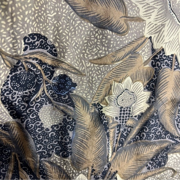 Vintage Boho Top Leaf Print Silk Blouse Eclectic Rare Novelty Print Nature AOP - Picture 8 of 13